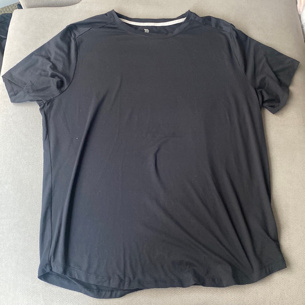Men’s xl All in Motion t shirt